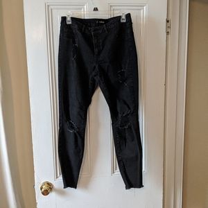 Black ripped skinny jeans